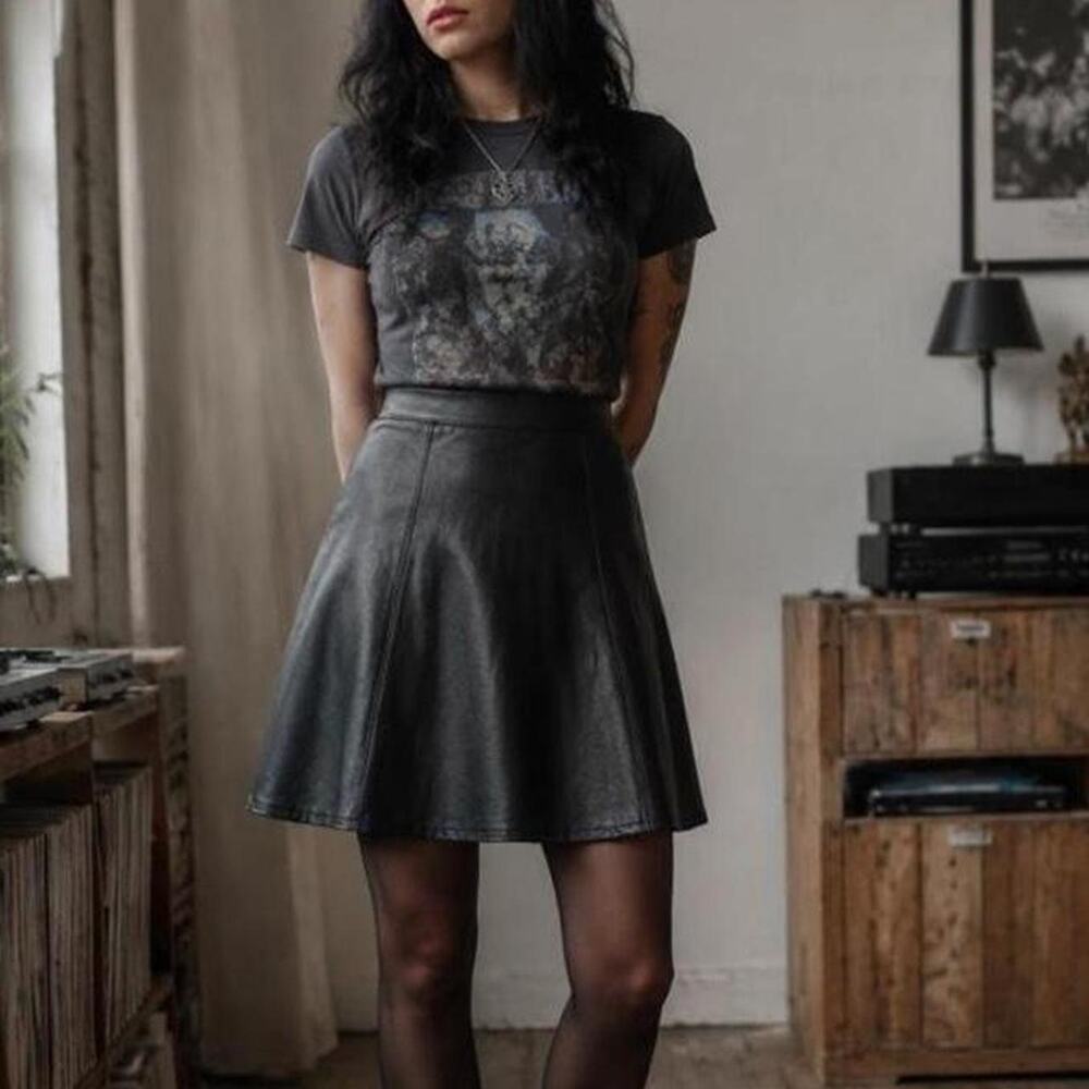 SPANX Faux Leather Flouncy Skater Mini Skirt Black M